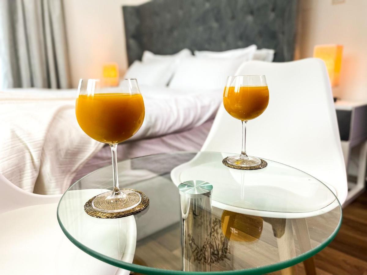 Luxury Room With Marina View Close To Jbr Beach And Metro With Shared Kitchen Dubái Exterior foto